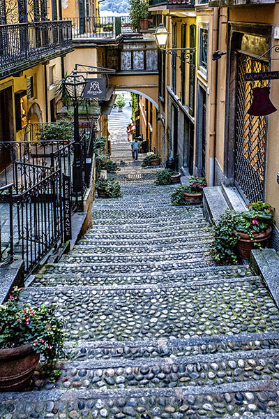 bellagio street life